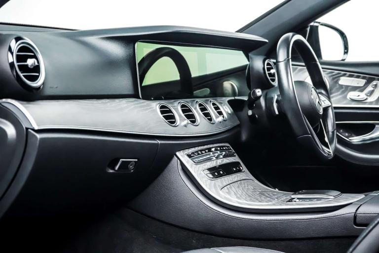 2022 Mercedes-Benz E Class 2.0 E220 AMG Line Night Edition Premium+ D MHEV Auto 4dr Saloon Hybrid...