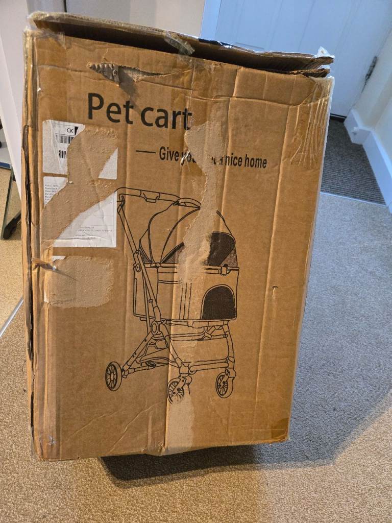 Pet stroller pushchair buggy pram pet cat dog NEW BOXED.