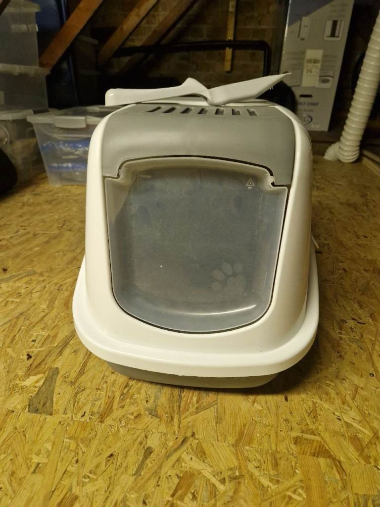Cat Litter Box with Hood and Scoop
