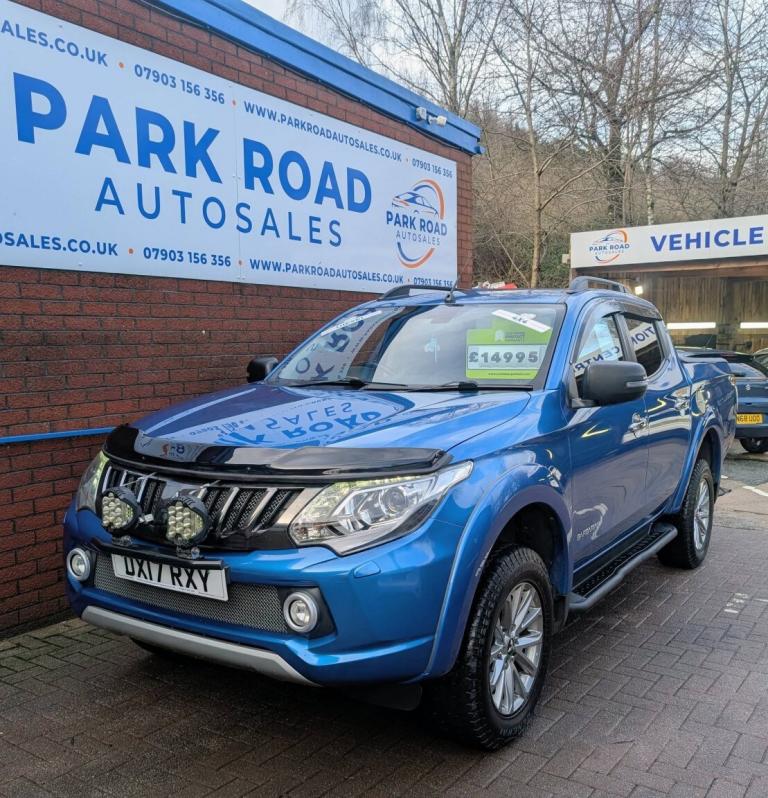 MITSUBISHI L200 2.4 DI-D DC Barbarian 2017