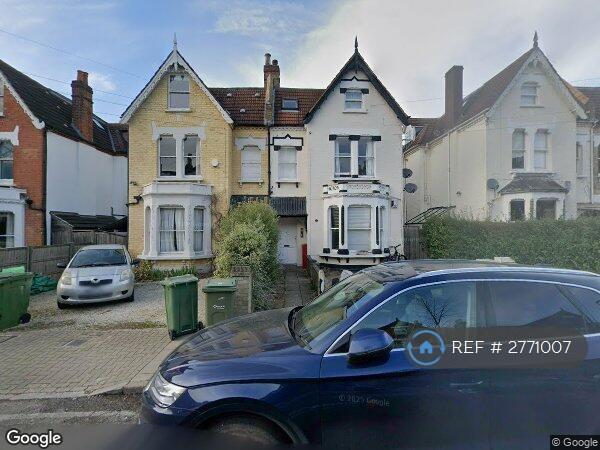 2 bedroom flat in Madeira Road, London, SW16 (2 bed) (#2771007)