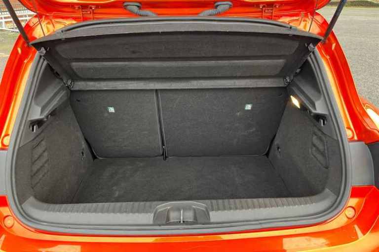 2023 Renault Clio 1.6 E-TECH full hybrid 145 Techno 5dr Auto Hatchback HYBRID ELECTRIC Automatic