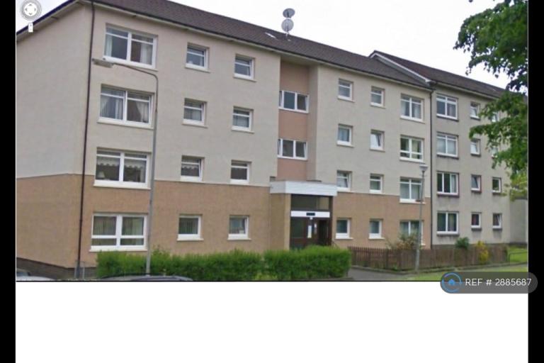 3 bedroom flat in Hmo Licensed - Glebe Court, Glasgow, G4 (3 bed) (#2885687)