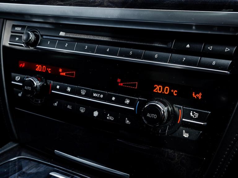 2010 BMW 7 Series 6.0 760Li V12 M Sport Steptronic Euro 5 4dr SALOON Petrol Automatic