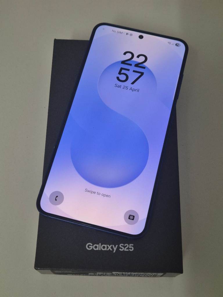 Samsung Galaxy S25 Navy 128GB Unlocked