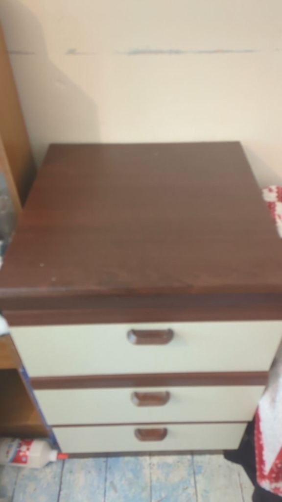 2 Bedside drawers £3 each 