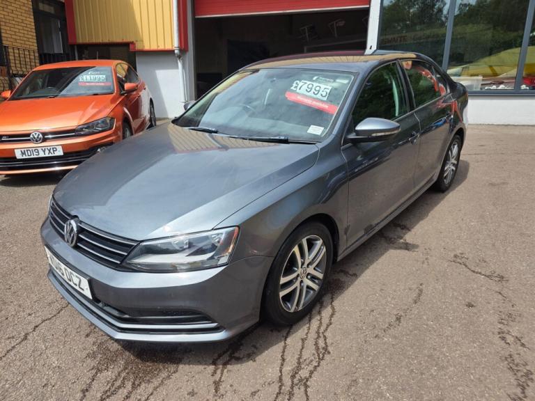 2016 Volkswagen Jetta SE TDI BLUEMOTION TECHNOLOGY Saloon Diesel Manual
