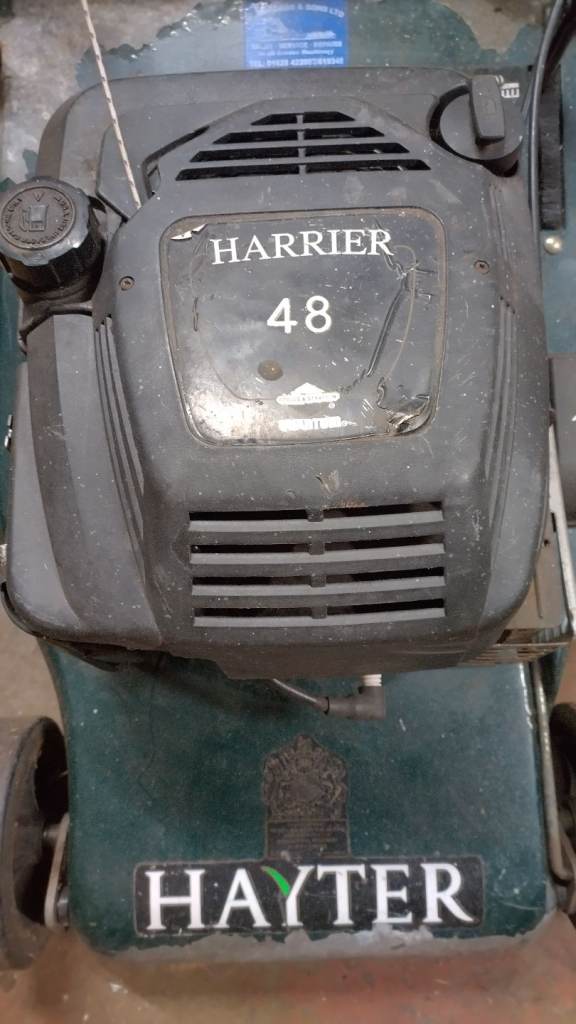 FREE POST. Briggs and Stratton hayter harrier 48 PTO side drive engine 56
