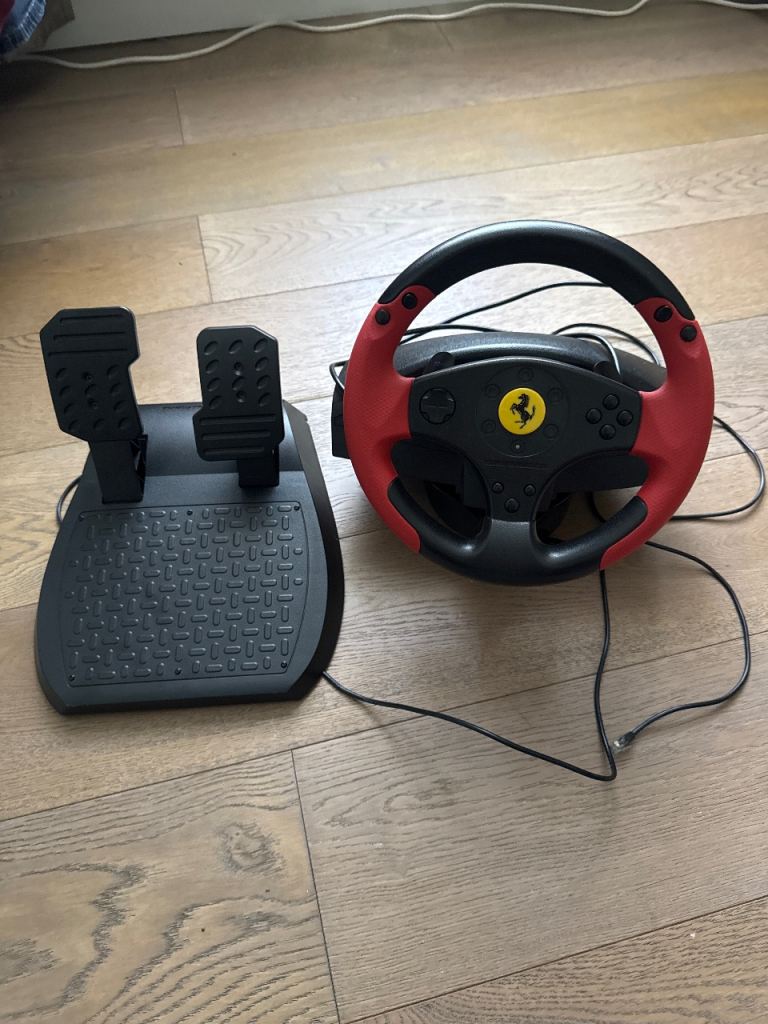 Racing wheel and pedal