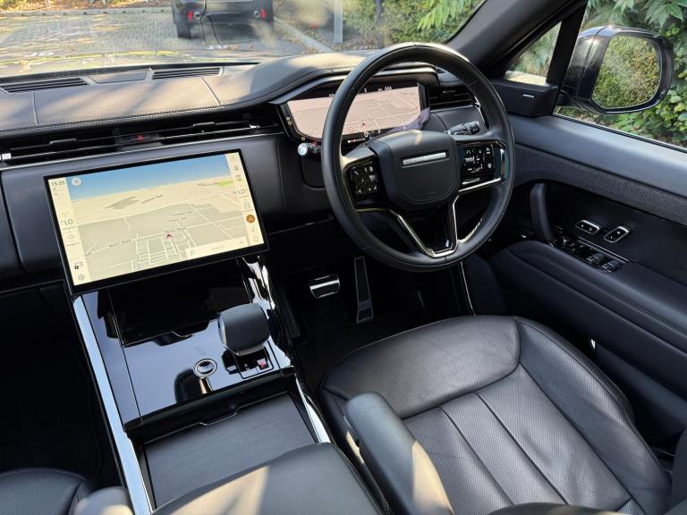 2024 Land Rover Range Rover Sport 3.0 D300 Dynamic SE 5dr Auto ESTATE DIESEL Automatic