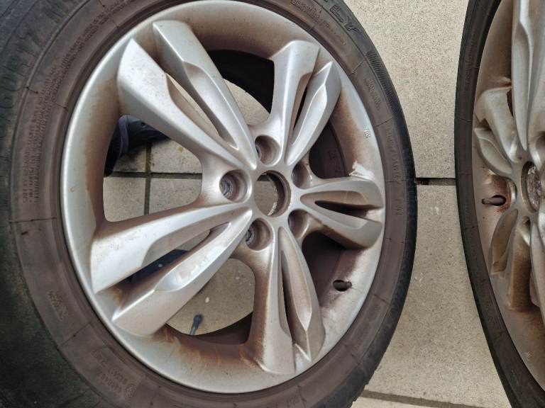 3 x alloy wheels for hyundai ix35 