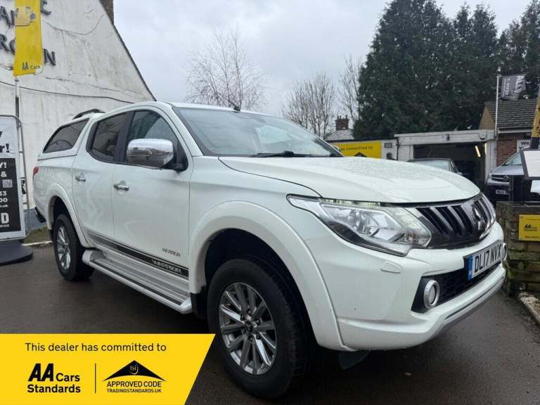 2017 Mitsubishi L200 2.4 DI-D DC Warrior Auto 4WD Euro 6 4dr Diesel