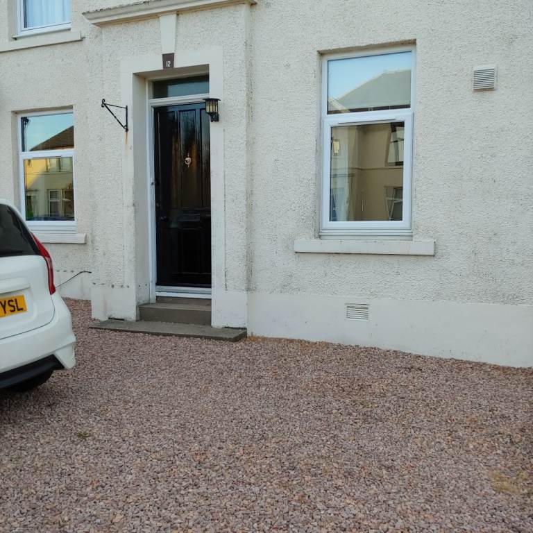 Available soon - 2 Bed Flat Guardbridge