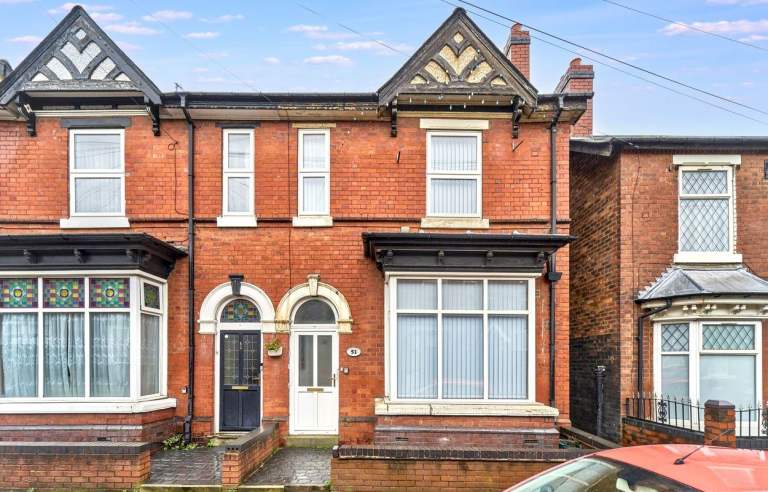 6 BED HMO - ALL BILLS INCLUDED - £600 PCM / £150 PW • 51 Albion Road