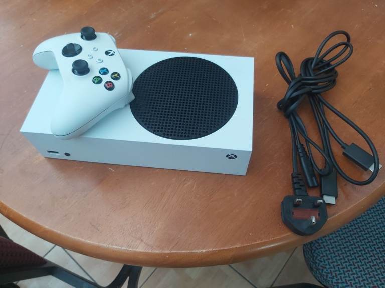 Xbox one series s excellent condition 