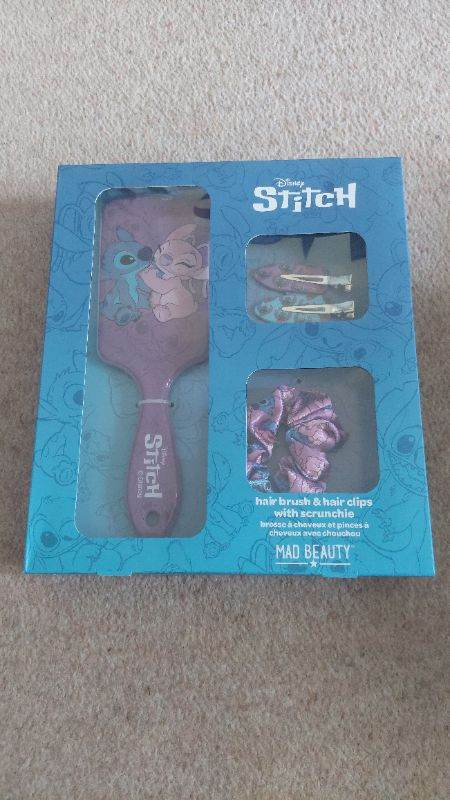 Disney Stitch Hair Brush & Clips Set – NEW
