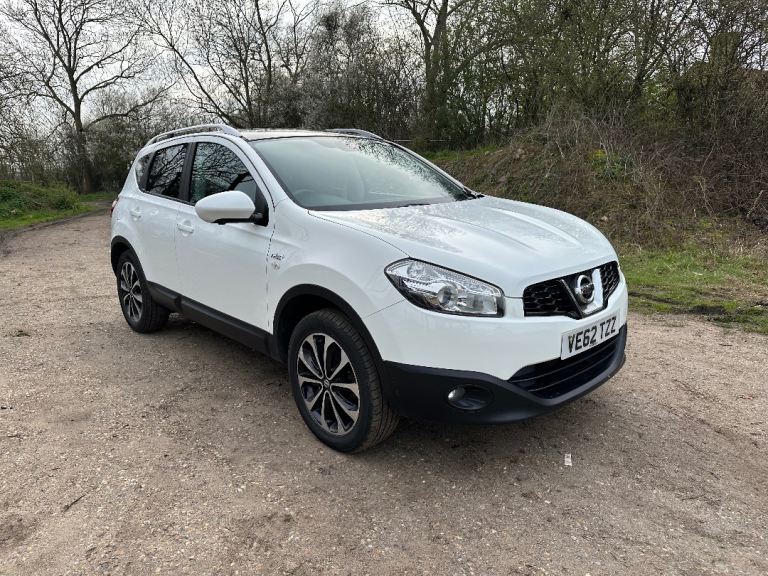 Nissan Qashqai N-TEC 2012, diesel, low mileage. 