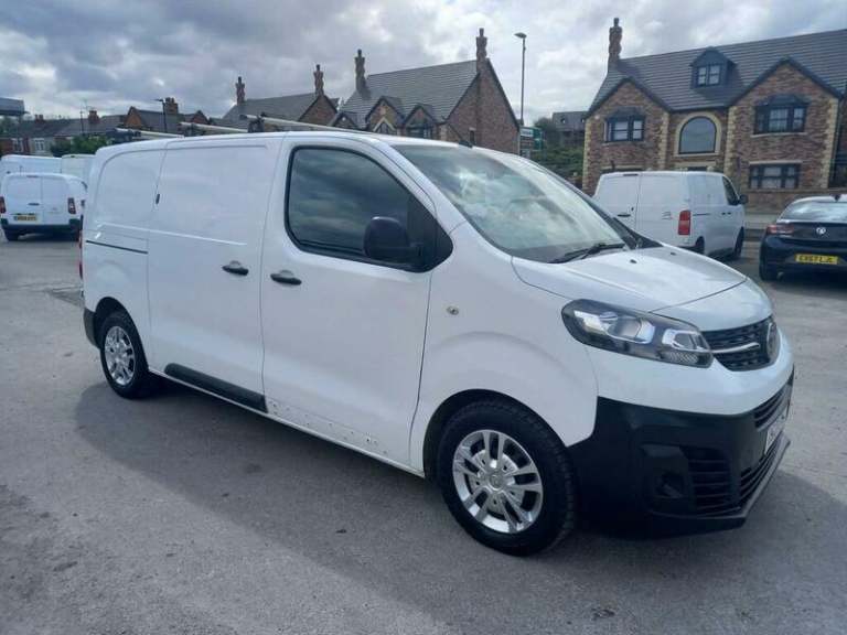 2021 Vauxhall Vivaro L1H1 3100 DYNAMIC S/S / WORKSHOP VAN / INVERTER / BATTERIES