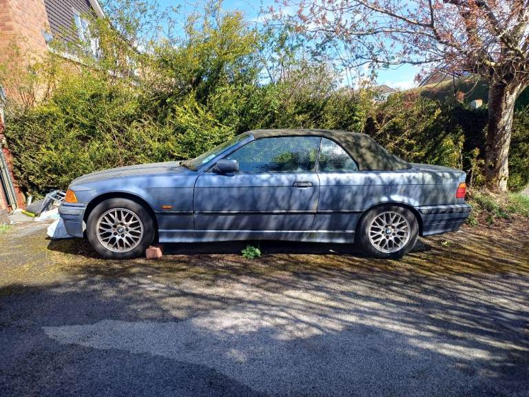 Bmw e36 328i Conv AUTO - Restoration project 