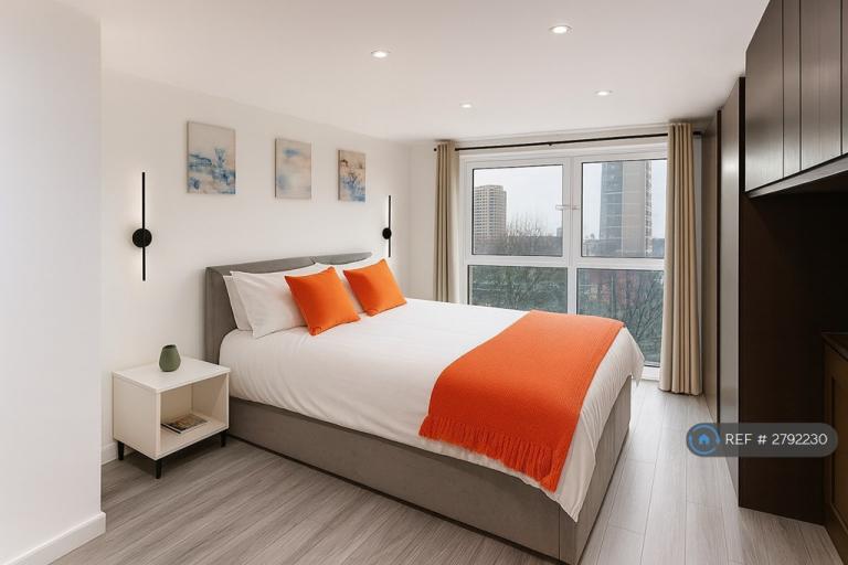 1 bedroom flat in Central St, London, EC1V (1 bed) (#2792230)