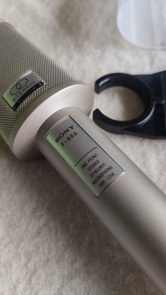 Sony F-99A Microphone dynamic stereo 