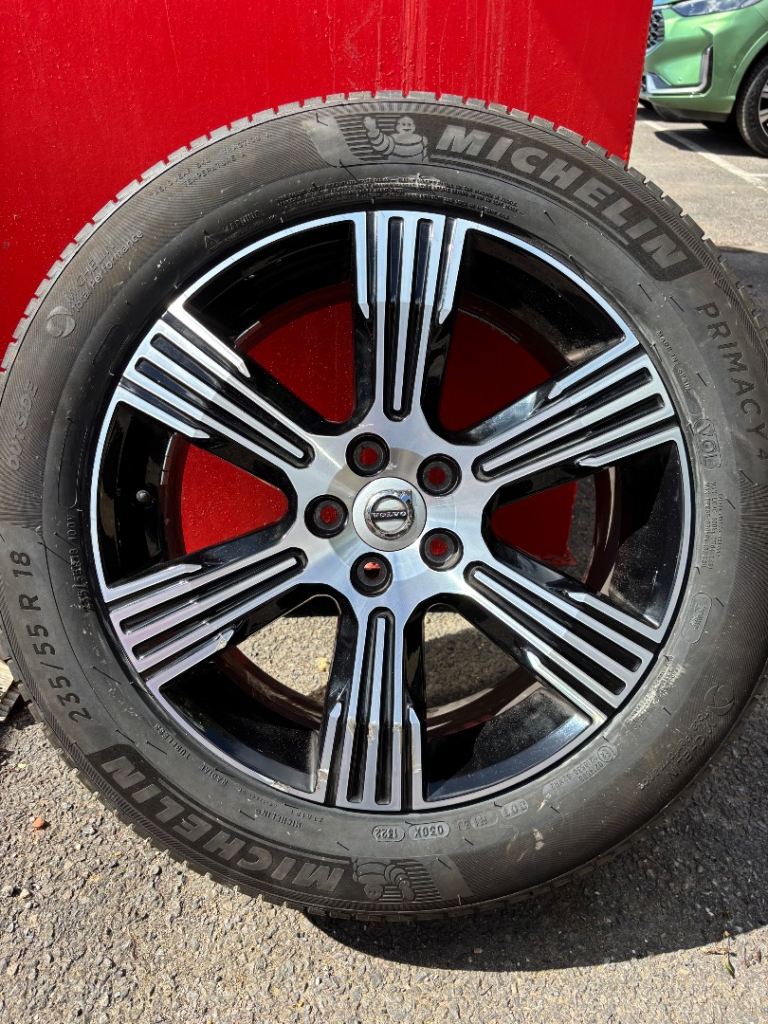 Volvo 18” alloy 