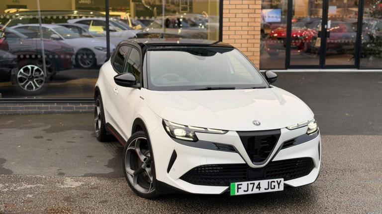 image for 2025 Alfa Romeo Junior 207kW Elettrica Veloce 54kWh 5dr Auto HATCHBACK Electric Automatic