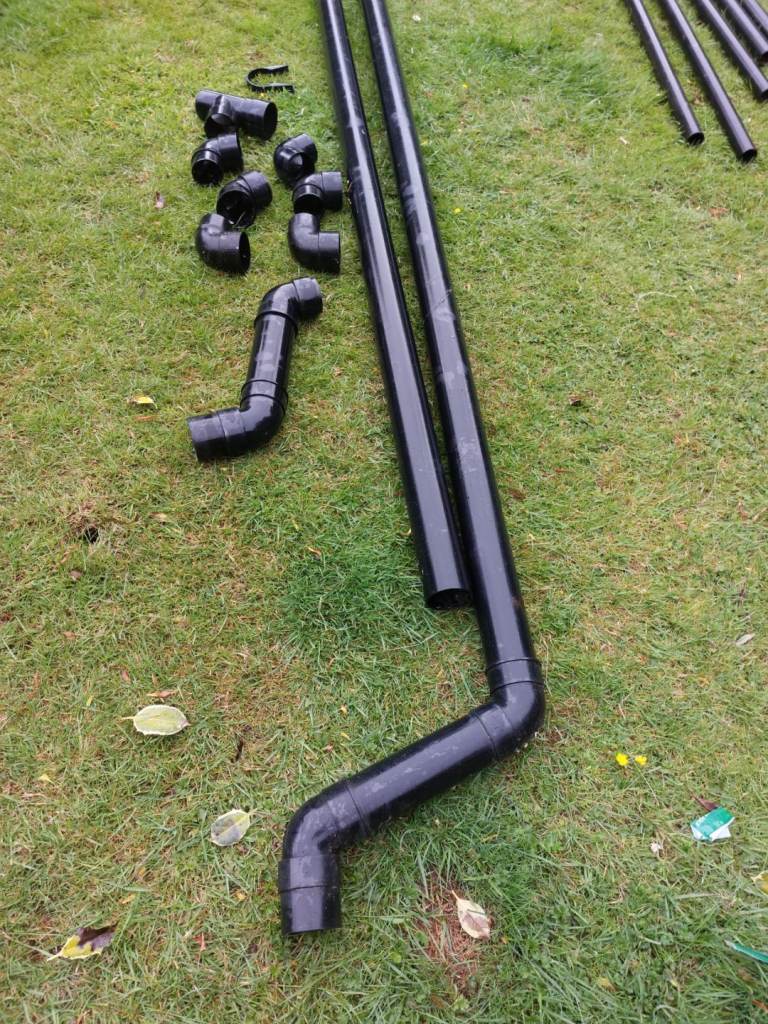 Black Plastic Guttering and Downpipe Parts
