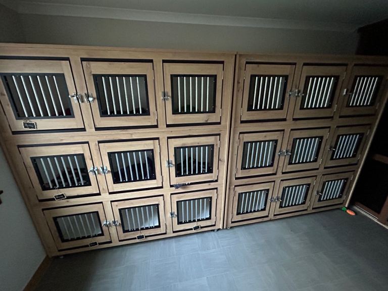 Dog Apartments / Crates