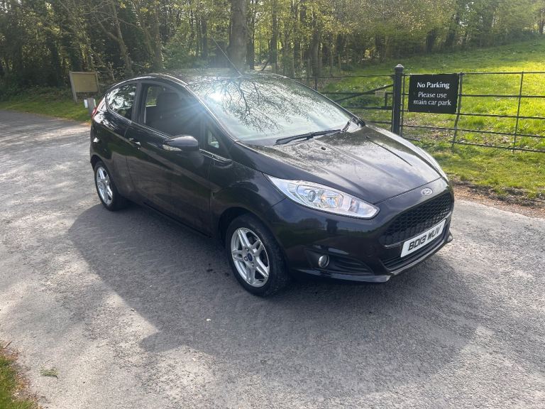 Ford, FIESTA, Hatchback, 2013, Manual, 1241 (cc), 3 doors