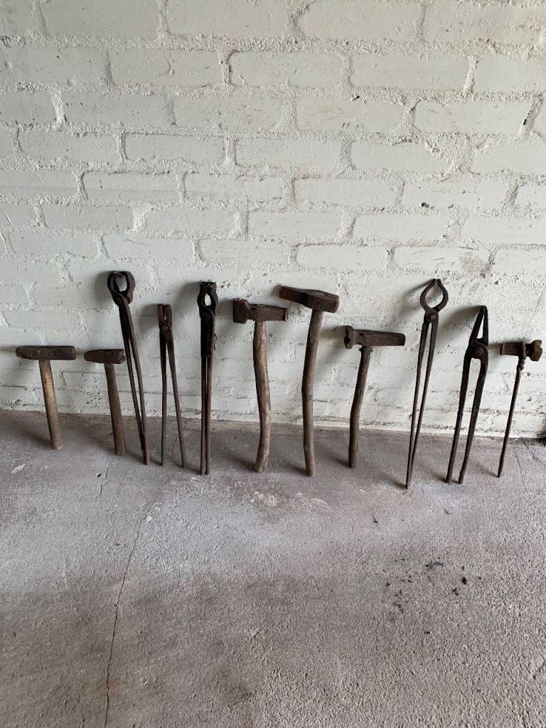 Blacksmith tools & Forge - Needs TLC