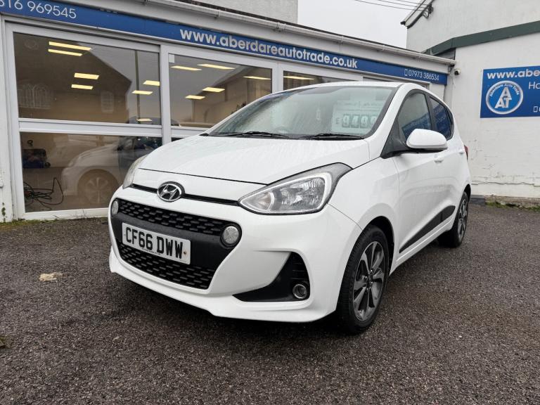 2017 Hyundai i10 1.2 Premium SE 5dr Auto HATCHBACK Petrol Automatic