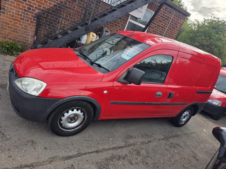 image for 2011 Vauxhall Combo 1700 1.3CDTi 16V Van [75PS] CAR DERIVED VAN Diesel Manual