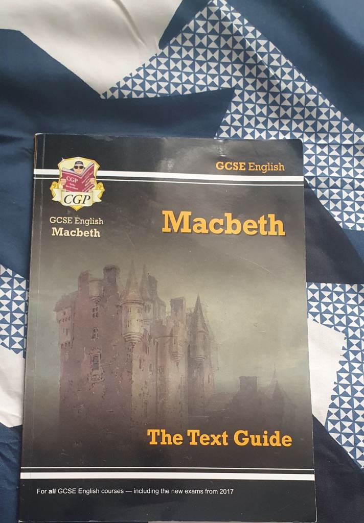 GCSE revision books for sale good condition