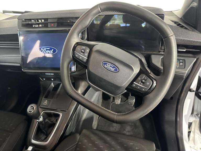 2024 Ford Puma 1.0 EcoBoost Hybrid mHEV Titanium 5dr Hatchback Petrol Manual