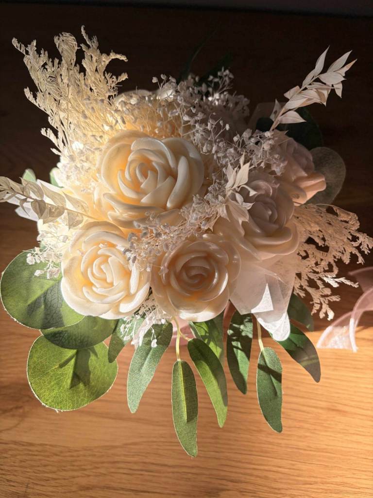 Handmade Soy Candle Bouquet – Elegant Wedding Gift
