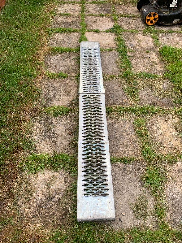 Motorcycle ramp