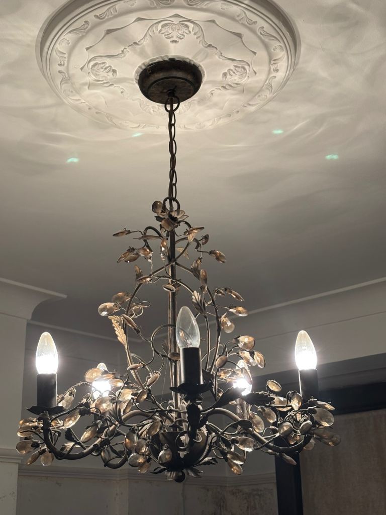 image for Ceiling chandelier 
