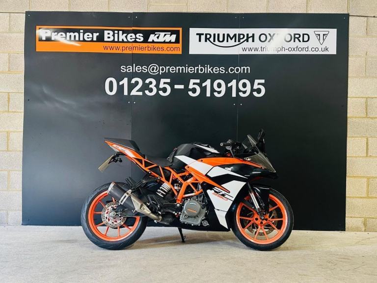 STUNNING 2017/17 KTM RC 390 MOTORCYCLE 