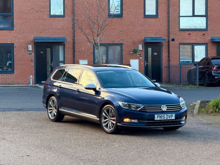 •2016 Volkswagen Passat GT 2.0TDI 150 6 Speeds. Ulezz Free 