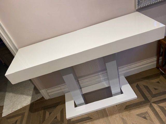 Hi Gloss white Console table 