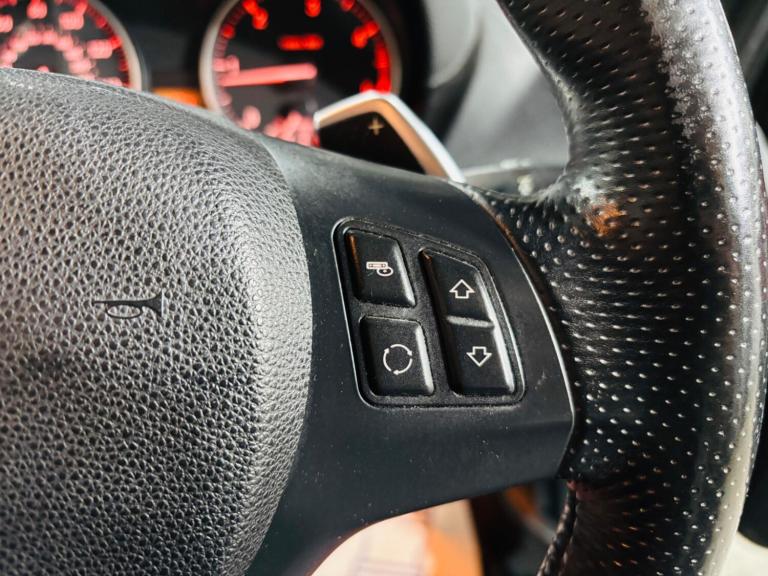 2011 BMW 1 Series 2.0 120d M Sport Steptronic Euro 5 2dr COUPE Diesel Automatic