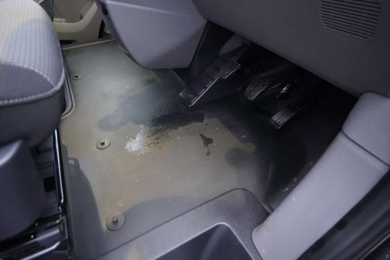 2025 Volkswagen Transporter 2.0 Transporter T28 Commerce Pro TDI + Delivery Miles + VW 5 Plus Pan...