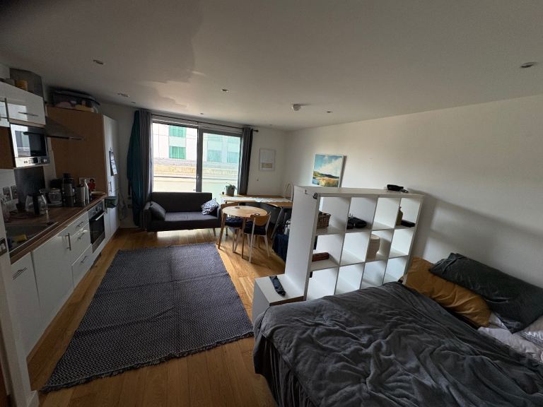 Flat for rent - immediate move in