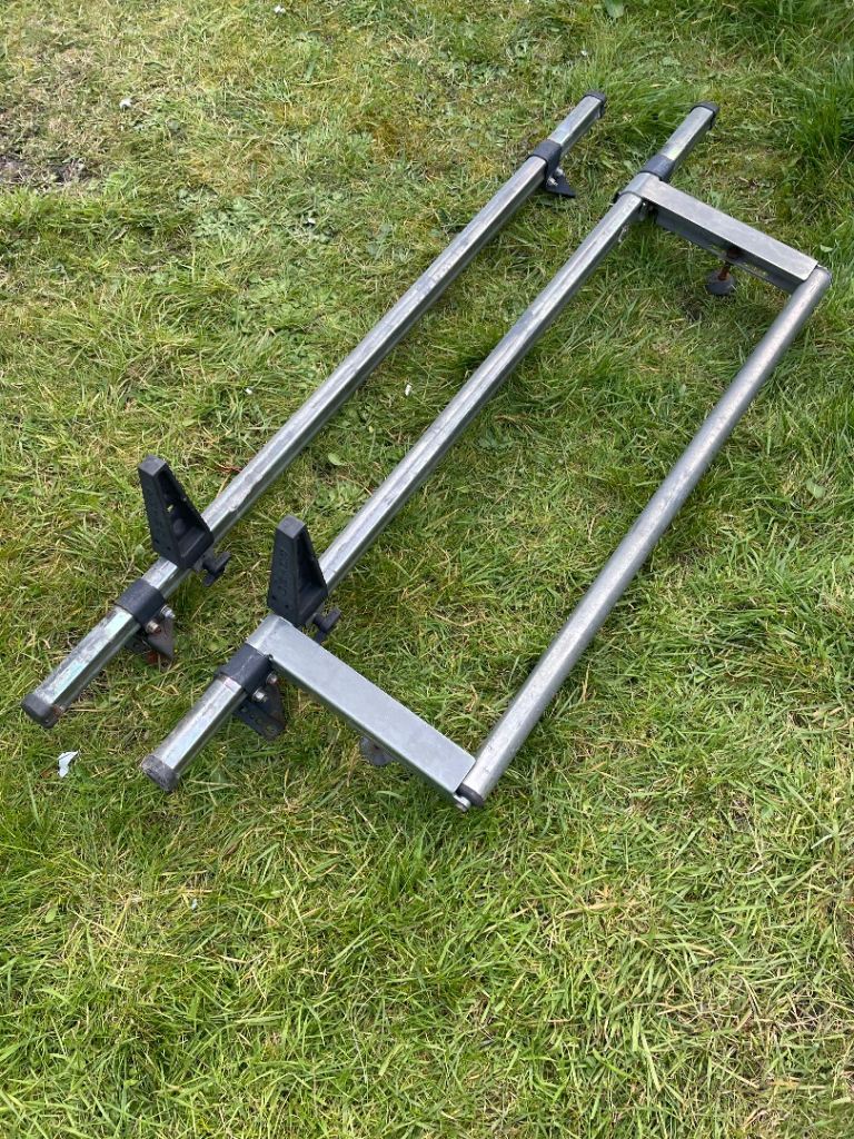 Rhino roof rack 