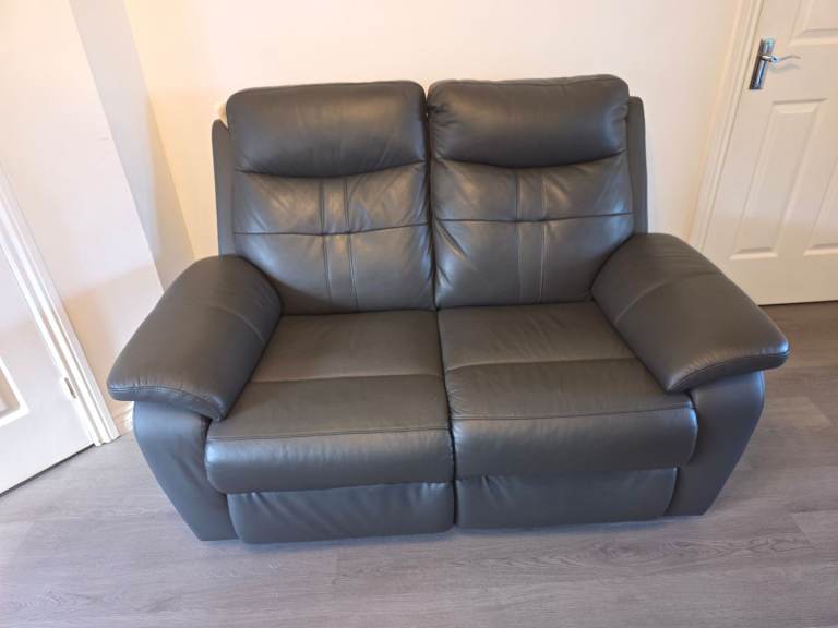 Dark grey sofas 3+2 in good condition £300