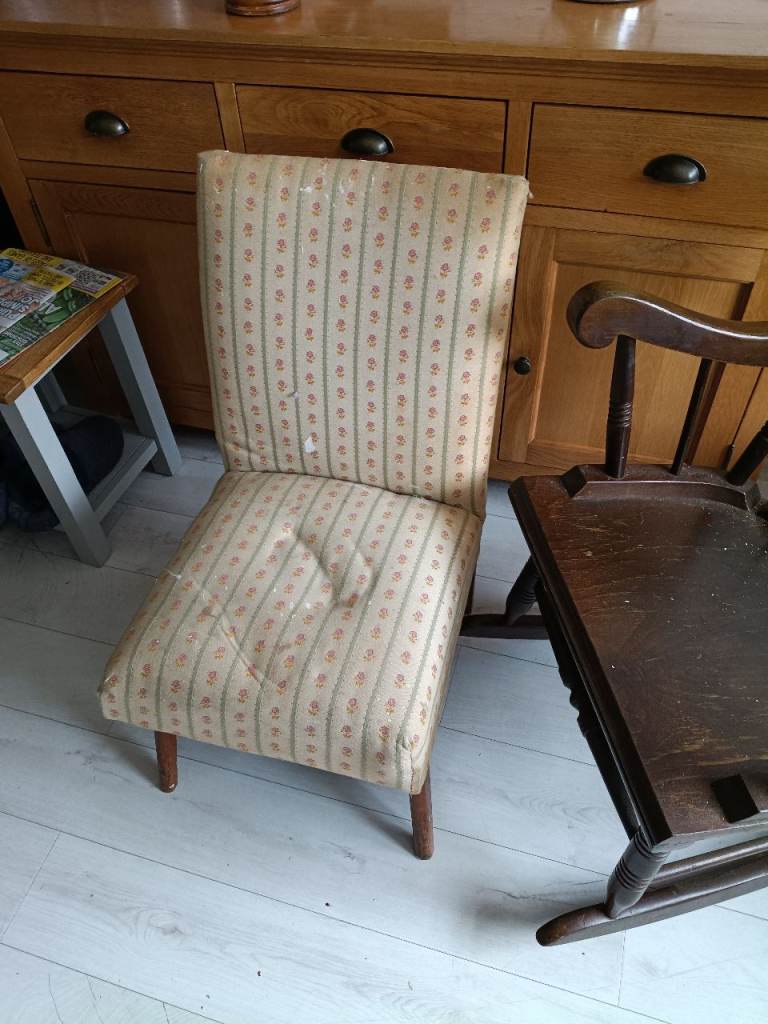 Free small chair
