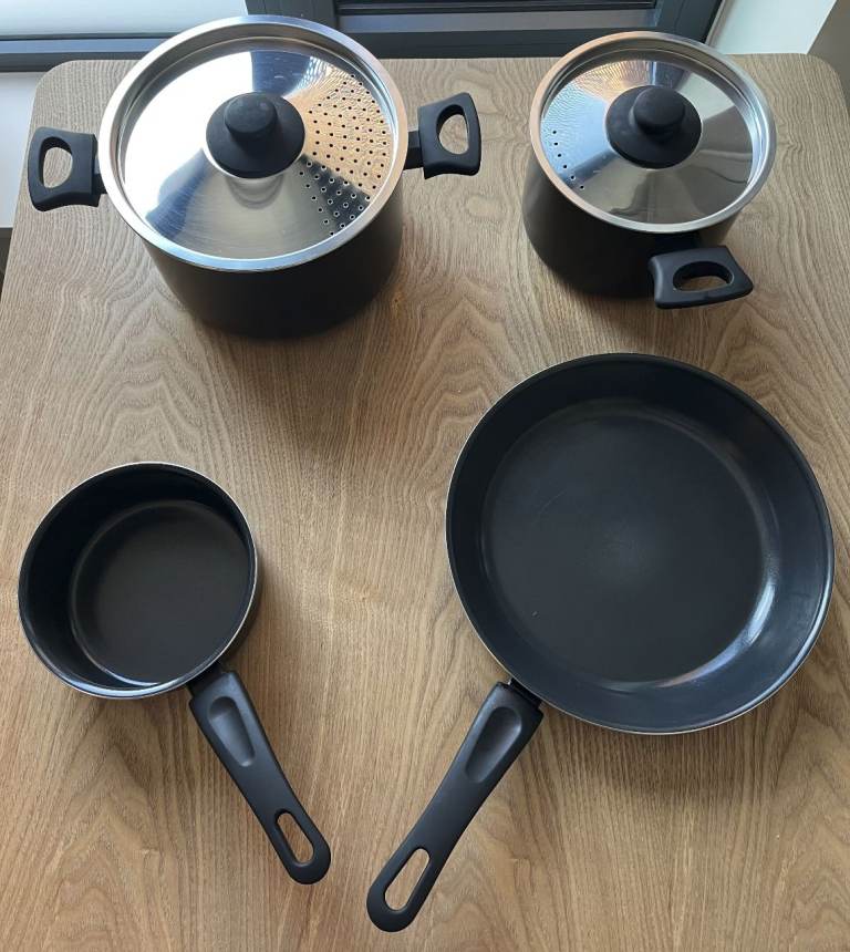 Cooking set