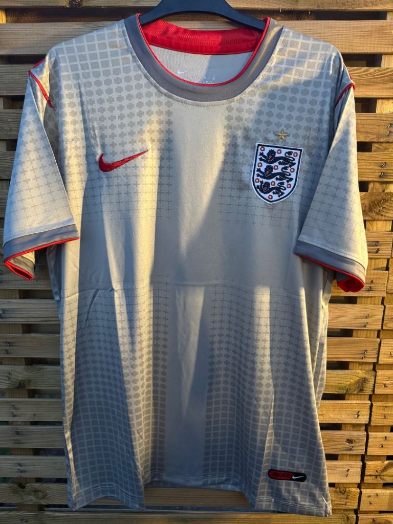 Nike Palace England training warm up football shirt M