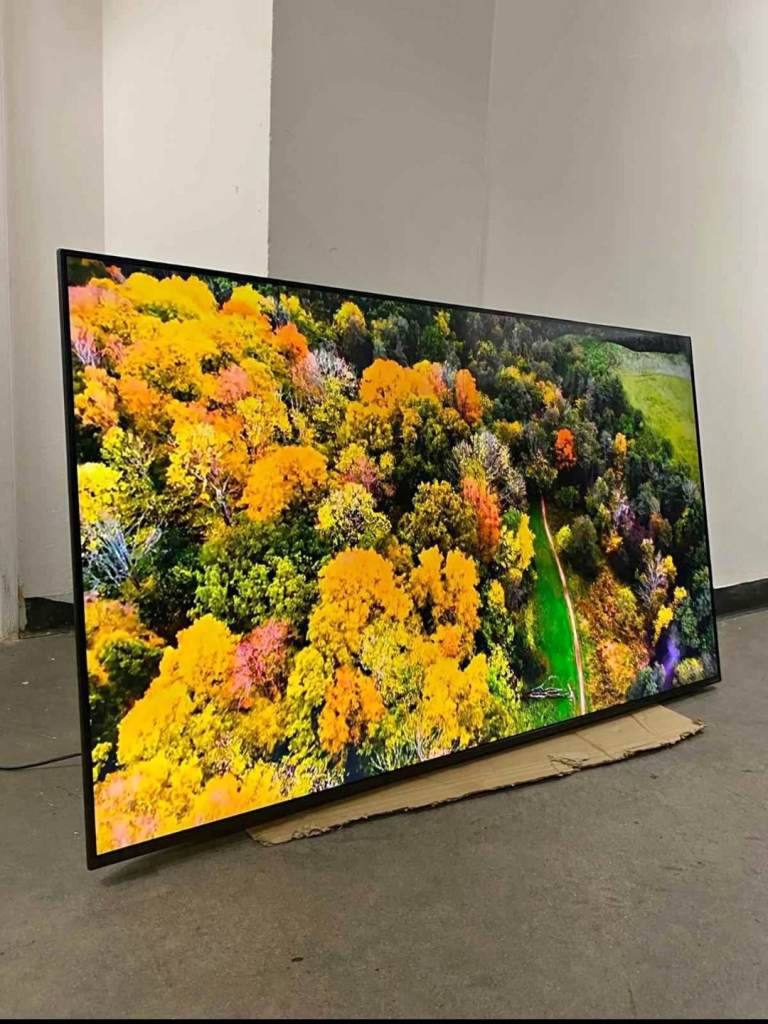 65" JVC 4K ULTRA SMART TV 